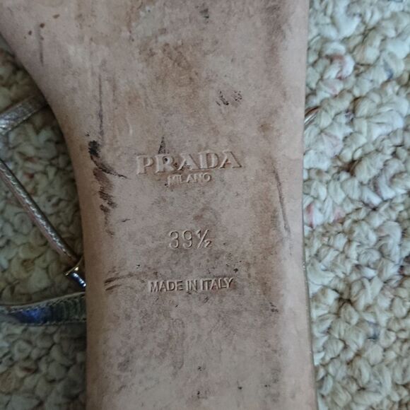 Prada gold metallic thong-strap flat sandals size 39.5 - Picture 11 of 12